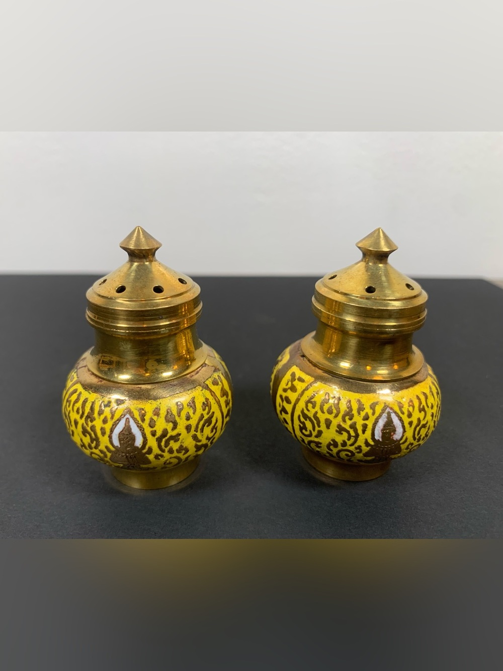 Vintage Enameled Brass Salt and Pepper Set Tray India - Picture 4 of 16